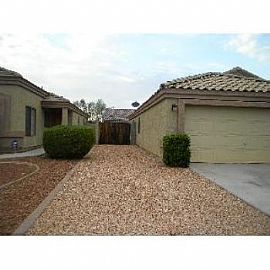 Colorful El Mirage 3 Bedroom in El Mirage, AZ (Photo 2 of 5)