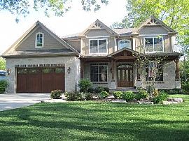 Executive Home in Wheaton Illinois in Wheaton, IL