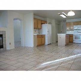 4 Bedroom Plus Loft! in Rincon, AZ (Photo 2 of 5)