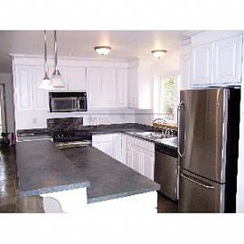 Special Exquisite Home with Gorgeous Vie in Herron Island, WA (Photo 2 of 5)