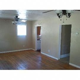 4 Bed, 2 Bath on 11th St Idaho Falls in Idaho Falls, ID (Photo 3 of 5)