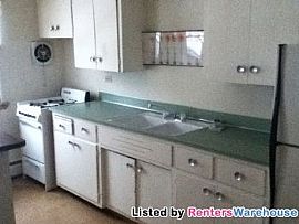 1-Br Apt. Just $300.00 Pays First Month' in Saint Paul, MN (Photo 2 of 5)