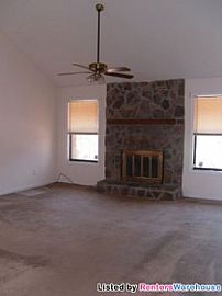 Spacious 3 Bedroom, Ready to Rent in Sto in Stone Mountain, GA (Photo 2 of 5)