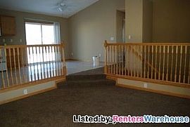 Single Family Home 2 Bed 1 Bath in Somerset, WI (Photo 4 of 5)