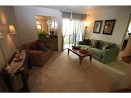 San Antonio 1 Bed with Balcony, Fireplace in Castle Hills, TX (Photo 5 of 5)