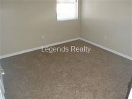 Sanford - 4 Bedroom, 2 Bathroom - $1595. in Lake Forest, FL (Photo 4 of 5)