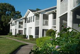2 Bd/2 Bath Valencia Plantation, a Seclu in Belle Isle, FL