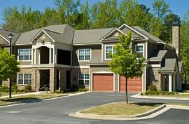 2 Bd/2 Bath New Upscale Gated Community in Bealwood, GA