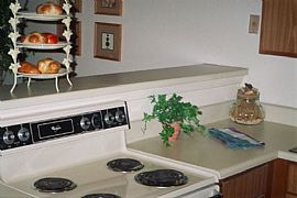 2 Bd/2 Bath 1 Bed 1 Bath with Low Deposit, in Missouri City, TX (Photo 3 of 5)