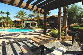 2 Bd/2 Bath Close to Dining, Shopping, E in Palm Harbor, FL (Photo 3 of 5)