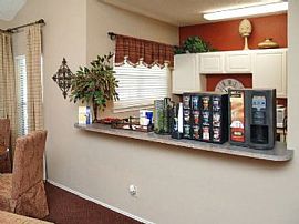 2 Bd/2 Bath Summer Meadows Offers Spacio in Plano, TX (Photo 3 of 5)