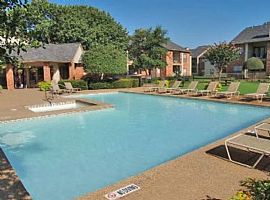 2 Bd/2 Bath Summer Meadows Offers Spacio in Plano, TX (Photo 4 of 5)