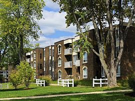 2 Bd/2 Bath Spacious Floor Plans with Eat- in Darnestown, MD