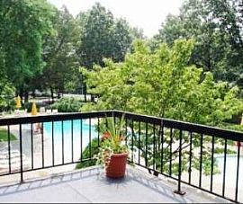 Shrewsbury 2 Bed in Great School Distric in Edgemere, MA (Photo 3 of 5)