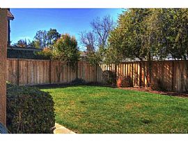 3 Bedroom Home in Gated Community Stonegate in Riverside, CA (Photo 3 of 9)