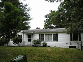 3 Bd/2 Ba Home For Rent in Asheville, NC