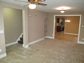  4bd / 2ba House in West Oak Lane in Philadelphia, PA (Photo 2 of 12)