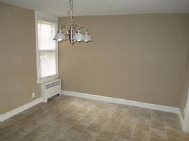  4bd / 2ba House in West Oak Lane in Philadelphia, PA (Photo 6 of 12)