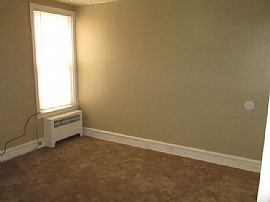  4bd / 2ba House in West Oak Lane in Philadelphia, PA (Photo 8 of 12)