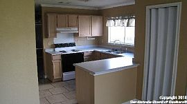 4bd / 3ba House in Northwest Crossing  in San Antonio, TX (Photo 5 of 12)