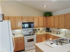  3bd / 3ba House in West Palm Beach, FL (Photo 7 of 12)