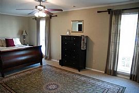 3bd / 3ba House in M Streets in Dallas, TX (Photo 6 of 7)