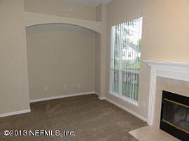 4bd / 2ba House  in Jacksonville, FL (Photo 9 of 10)