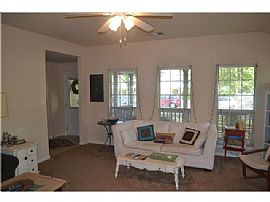 4bd / 2ba House in North Loop  in Austin, TX (Photo 7 of 10)