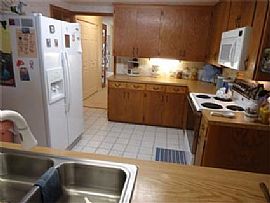 Property Location Close to Everywhere (2 Bed, 2 Bath) in Lakewood, CO (Photo 7 of 12)