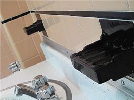 Move in Condition Best Describe This 3 Bdr/2 Ba in Hamden, CT (Photo 10 of 12)