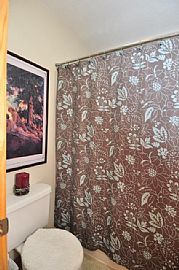 Prepare to Be Impressed with Pool! Immaculately 3bdr, 2bth in Lincoln, NE (Photo 10 of 12)