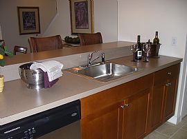 Manayunk Apartment Near Station in Philadelphia, PA (Photo 2 of 4)