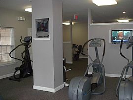 Manayunk Apartment Near Station in Philadelphia, PA (Photo 3 of 4)