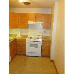 Spacious 2 Bedroom, 1 Bathroom Home Offers a Washer and Dryer I in Philadelphia, PA