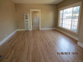 3bd / 1ba House in Long Beach, CA (Photo 3 of 6)