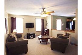 Immaculate 3 Bedroom, 2.5 Bath Home in Noblesville, IN (Photo 4 of 8)