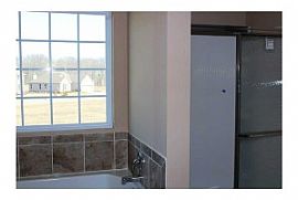 Single Family 4bed Ans 3bath in Mc Cordsville, IN (Photo 8 of 9)