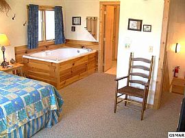 Comfortable Surroundings in Gatlinburg, TN (Photo 8 of 12)