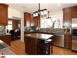 2bd / 2 Full Ba House in Echo Park in Los Angeles, CA (Photo 3 of 10)