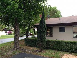 3bd / 2 Full Ba House in Miami, FL (Photo 10 of 11)