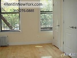 New York - Front Facing 1 Bedroom Features a Washe