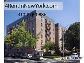Apartment in Move in Condition in Brooklyn. Parkin