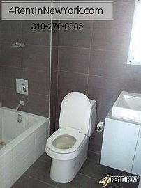 1 Bedroom Apartment - Large Andamp. Bright. Parking