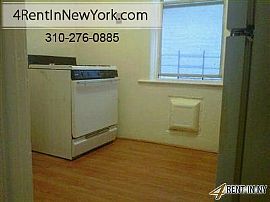 1 Bedroom Apartment in Quiet Building - New York
