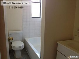 New York, 1 Bed, 1 Bath For Rent. Parking Availabl