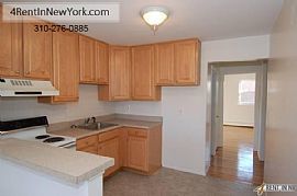 1150 / 1br - 673ft - Newly Renovated with Large Pa