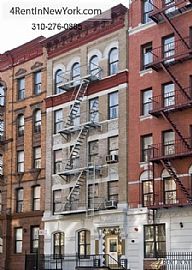 For Rent in Manhattan. Parking Available!