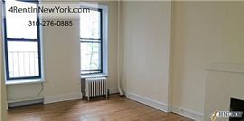 Manhattan - Just Renovated Charming 1 Bedroom With