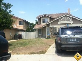 Lovely Moreno Valley, 3 Bed, 2.50 Bath. Washer/dry