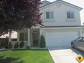 Beautiful 4/3 in North Natomas! This Home Will Not